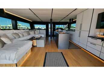 Rent a catamaran in Lavrion Marina - Moon Yacht 60 
