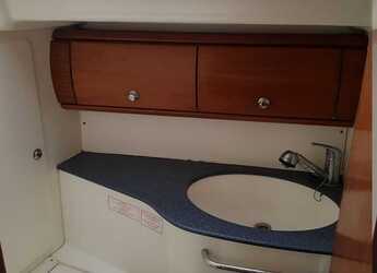 Rent a sailboat in Punat - Bavaria 44