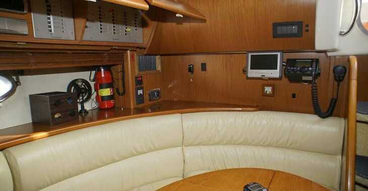 Rent a yacht in Punat Marina - Gobbi 425 SC