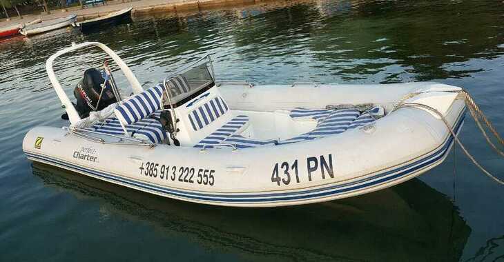 Rent a dinghy in Punat - Zodiac Madline 2