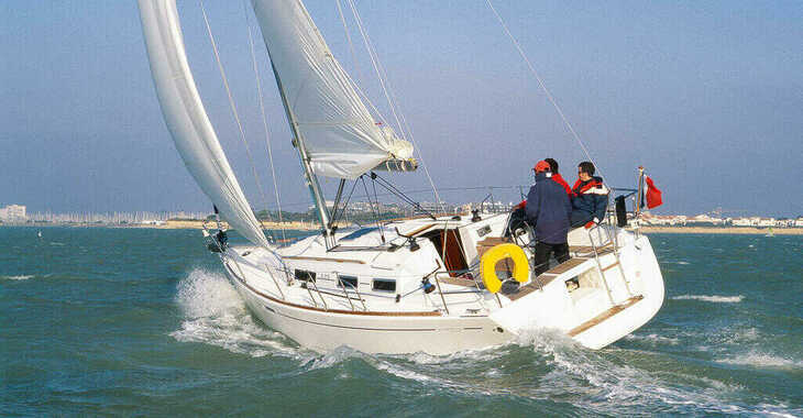 Chartern Sie segelboot in Veruda - Dufour 325 GL