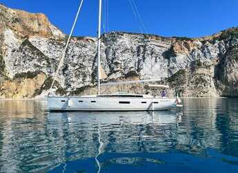 Rent a sailboat in Porto Capo d'Orlando Marina - D&D Kufner 54
