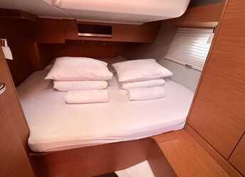 Alquilar velero en Marina Kremik - Dufour 390 GL