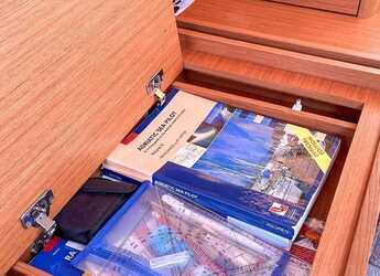 Alquilar velero en Marina Kremik - Dufour 390 GL