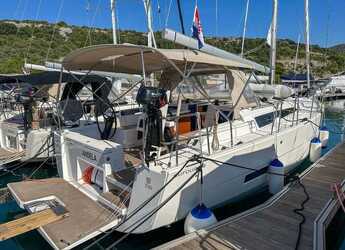 Alquilar velero en Marina Kremik - Dufour 390 GL