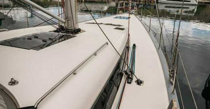 Rent a sailboat in Kremik Marina - More 55
