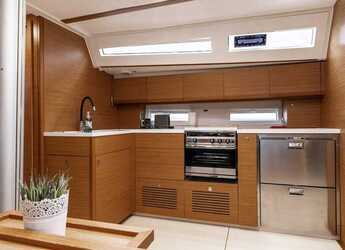 Alquilar velero en Marina Kremik - More 55