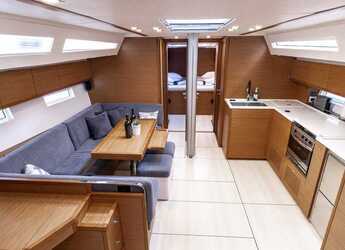 Alquilar velero en Marina Kremik - More 55