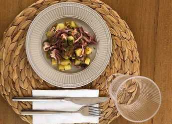 Rent a sailboat in Cala Galera - D&D Kufner 54