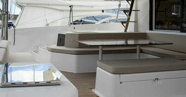 Louer catamaran à Marina Kremik - Dufour 48 Catamaran - 5 + 1 cab.