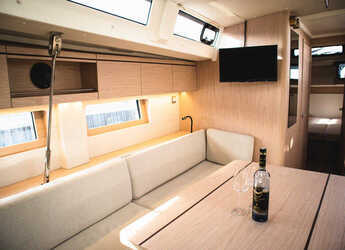 Alquilar velero en Marina Kremik - Oceanis 51.1