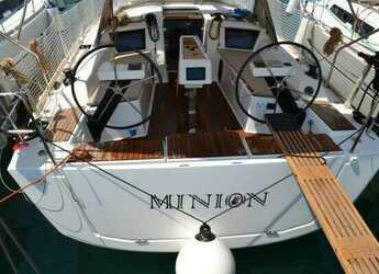 Rent a sailboat in Marina Sukosan (D-Marin Dalmacija) - Dufour 360 GL - 3 cab.