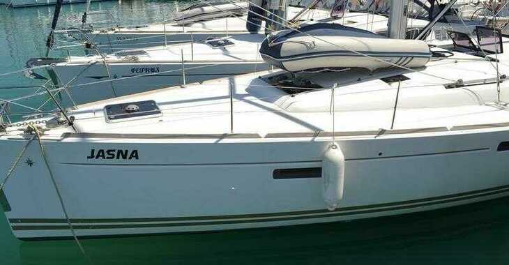Rent a sailboat in Marina Sukosan (D-Marin Dalmacija) - Sun Odyssey 509 - 5 cab.