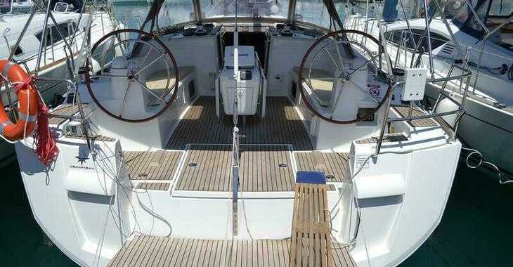 Rent a sailboat in Marina Sukosan (D-Marin Dalmacija) - Sun Odyssey 509 - 5 cab.