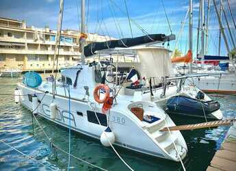 Rent a catamaran in Port Roses - Lagoon 380 - 4 cab.