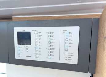 Alquilar velero en Marina Kastela - Elan Impression 45 - 4 cab.