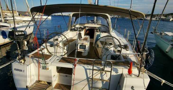 Rent a sailboat in Nea Peramos - Beneteau Oceanis 50 Family