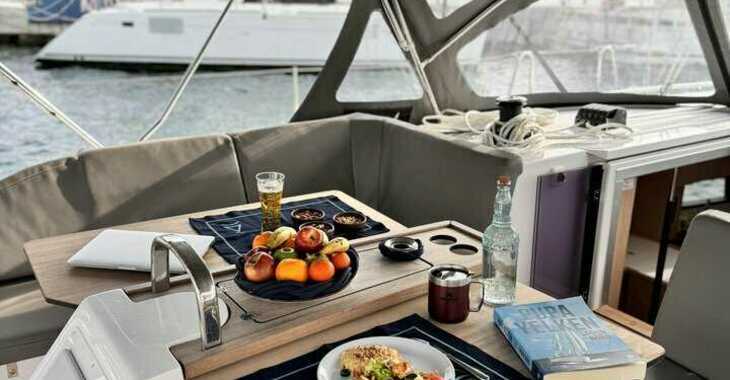 Chartern Sie segelboot in Albatros Marina - Bavaria C42