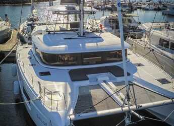 Rent a catamaran in Port of Mahe - Lagoon 46 