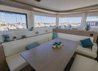 Rent a catamaran in Port of Mahe - Lagoon 46 
