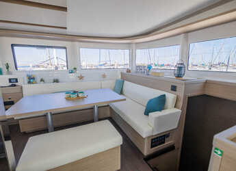 Rent a catamaran in Port of Mahe - Lagoon 46 