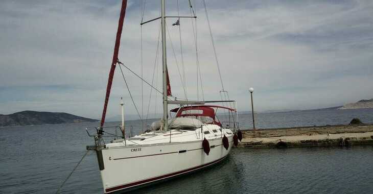 Rent a sailboat in Marina Delta Kallithea - Oceanis 393 Clipper