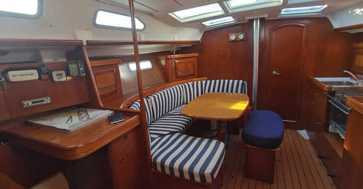 Rent a sailboat in Marina Delta Kallithea - Oceanis 393 Clipper