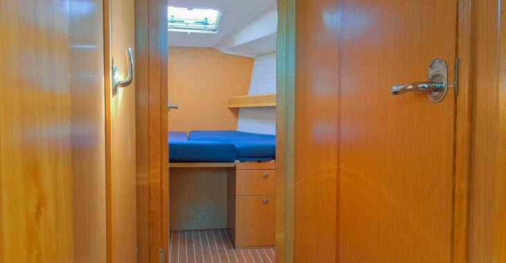 Chartern Sie segelboot in Marina Delta Kallithea - Bavaria 47 Cruiser