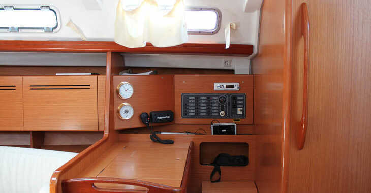 Rent a sailboat in Salerno - Cyclades 43.3