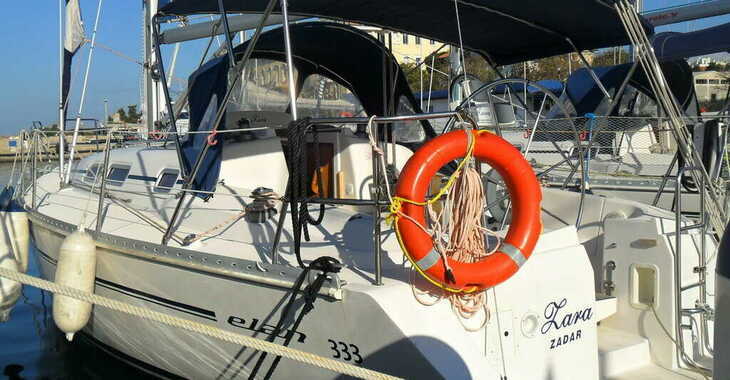 Louer voilier à Zadar Marina - Elan 333
