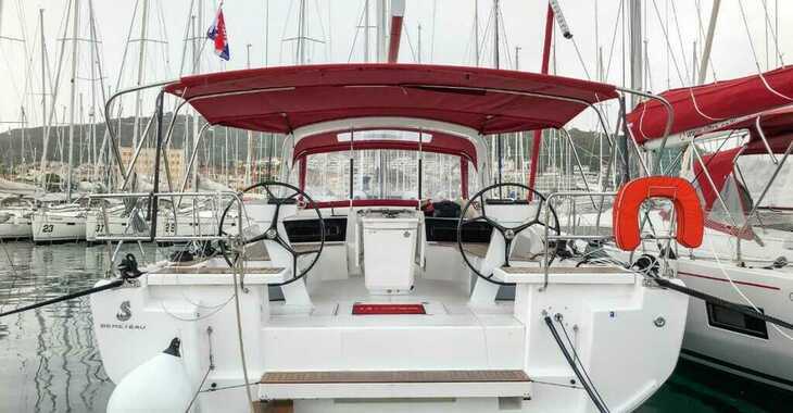 Chartern Sie segelboot in ACI Marina Dubrovnik - Oceanis 46.1 - 5 cab