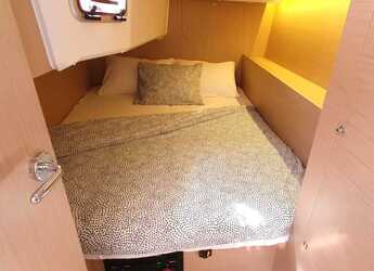 Chartern Sie segelboot in ACI Marina Split - Oceanis 37.1