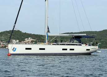 Alquilar velero en Marina d'Arechi - D&D Kufner 54