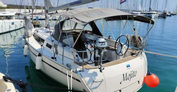 Rent a sailboat in Marina Sukosan (D-Marin Dalmacija) - Bavaria Cruiser 37 - 3 cab.