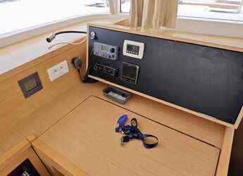 Chartern Sie katamaran in Marina Sukosan (D-Marin Dalmacija) - Lagoon 400 S2 - 4 + 2 cab.