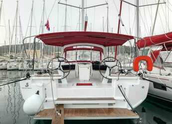 Chartern Sie segelboot in ACI Pomer - Oceanis 46.1 - owner version