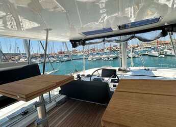 Rent a catamaran in Lefkas Marina - Lagoon 46