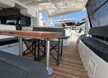 Rent a catamaran in Lefkas Marina - Lagoon 46