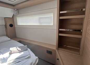 Rent a catamaran in Lefkas Marina - Lagoon 46