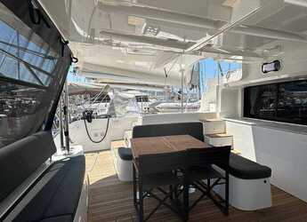 Rent a catamaran in Lefkas Marina - Lagoon 46