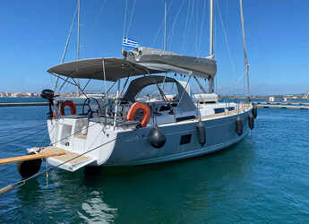 Rent a sailboat in D-Marin Lefkas Marina - Hanse 458