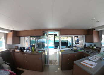 Chartern Sie katamaran in Marina Gouvia - Lagoon 450  Flybridge