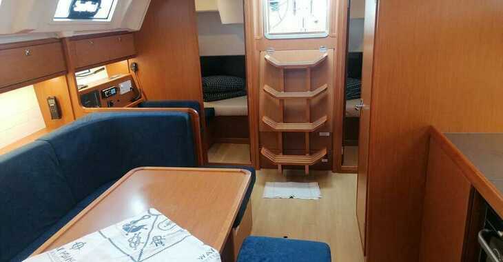 Chartern Sie segelboot in Veruda - Bavaria Cruiser 41 - 3 cab.