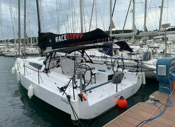 Rent a sailboat in Veruda - Pogo 12.50