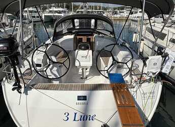 Rent a sailboat in Veruda - Bavaria Cruiser 34 - 2 cab.