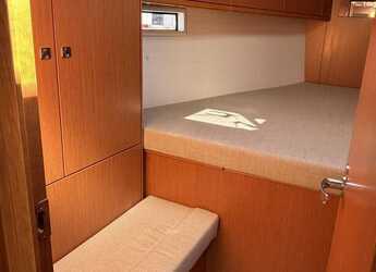 Rent a sailboat in Veruda - Bavaria Cruiser 46 - 4 cab.