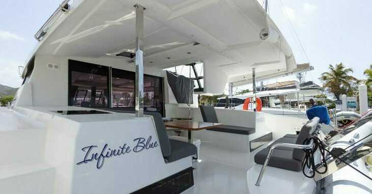 Louer catamaran à Frenchtown Marina - Fountaine Pajot Lucia 40