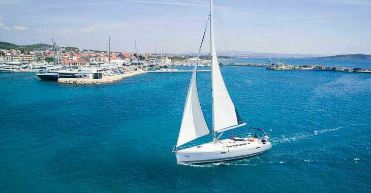 Louer voilier à Yacht kikötő - Tribunj - Sun Odyssey 42i