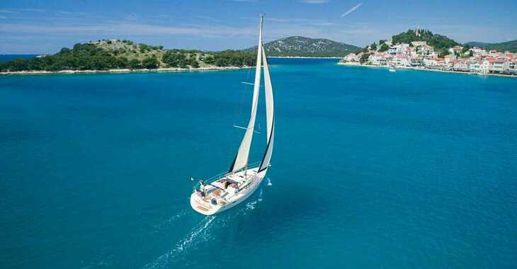 Rent a sailboat in Yacht kikötő - Tribunj - Sun Odyssey 42i