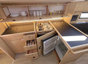 Alquilar velero en Marina Kastela - Bavaria C38